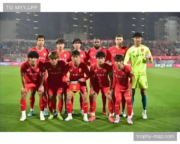 广州豹客场挑战重庆铜梁龙中甲榜首大战一触即发 广州豹客场挑战重庆铜梁龙中甲榜首大战一触即发